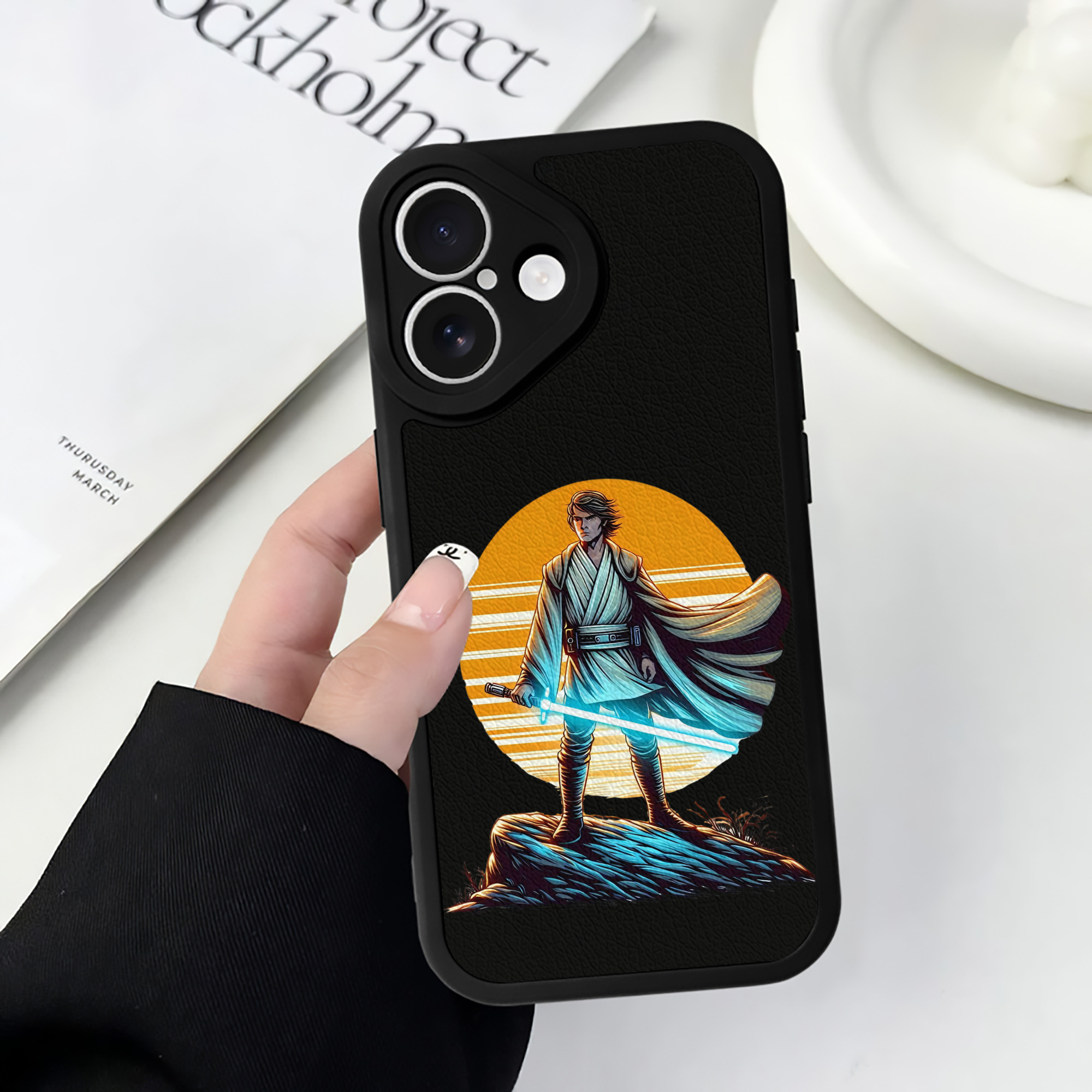 （画像用） スター・ウォーズ Star Wars 【iPhone 16シリーズ対応】シリコンスマホケース（レザー調） 材質：シリコン